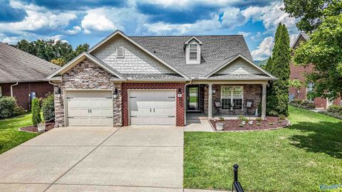 Homes For Sale - 2413 Habersham Drive<br/> Owens Cross Roads, AL 35763