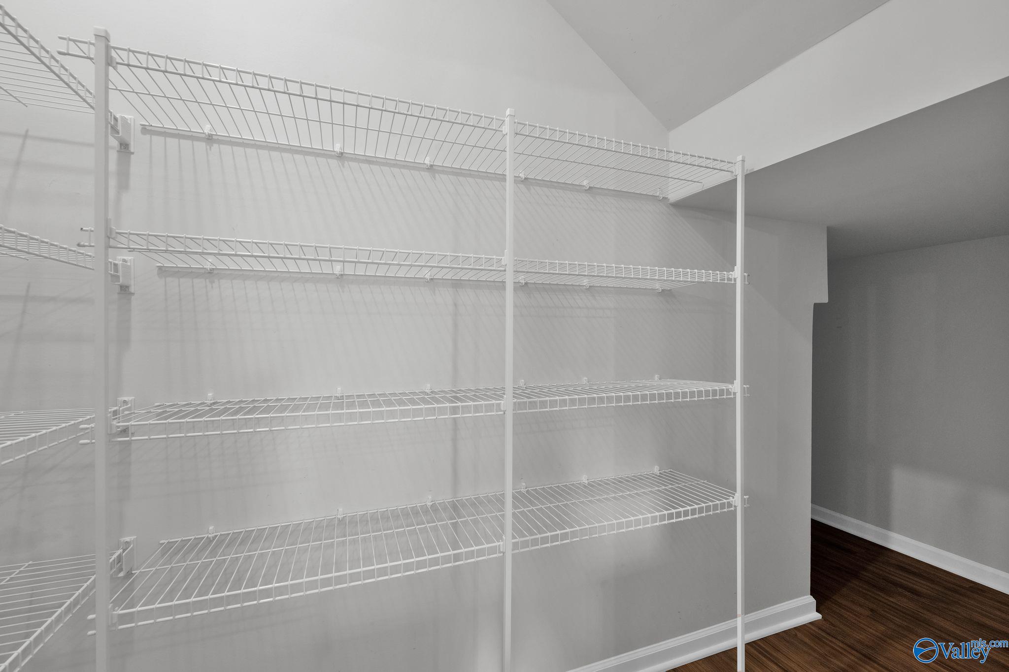 New Market, Alabama 35761, United States, 4 Bedrooms Bedrooms, ,2 BathroomsBathrooms,Residential,Active,201383