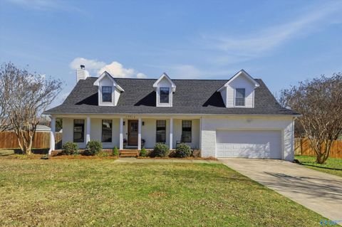 Homes For Sale - 11148 Dove Drive<br/> Madison, AL 35756