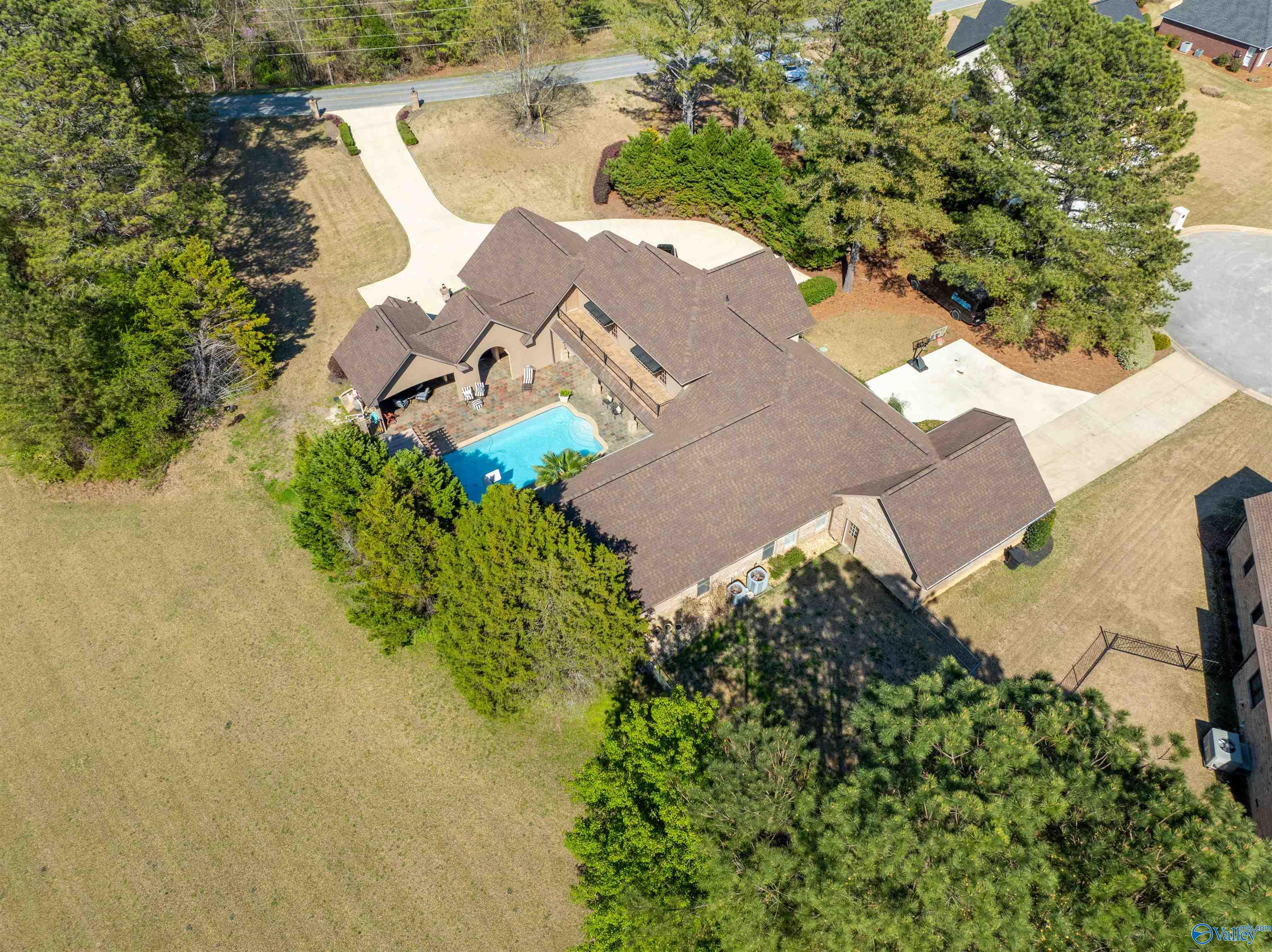 4869 Whorton Bend Road, Gadsden, Alabama image 4