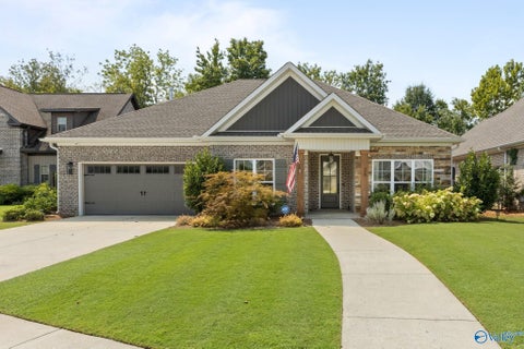 Homes For Rent - 26 Cobbs Cove Way<br/> Madison County, Huntsville, AL 35803