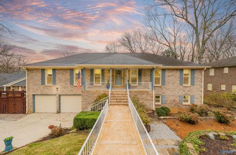 Photo of 10011 Shades Road SE, Huntsville, AL 35803 (MLS # 21905341)