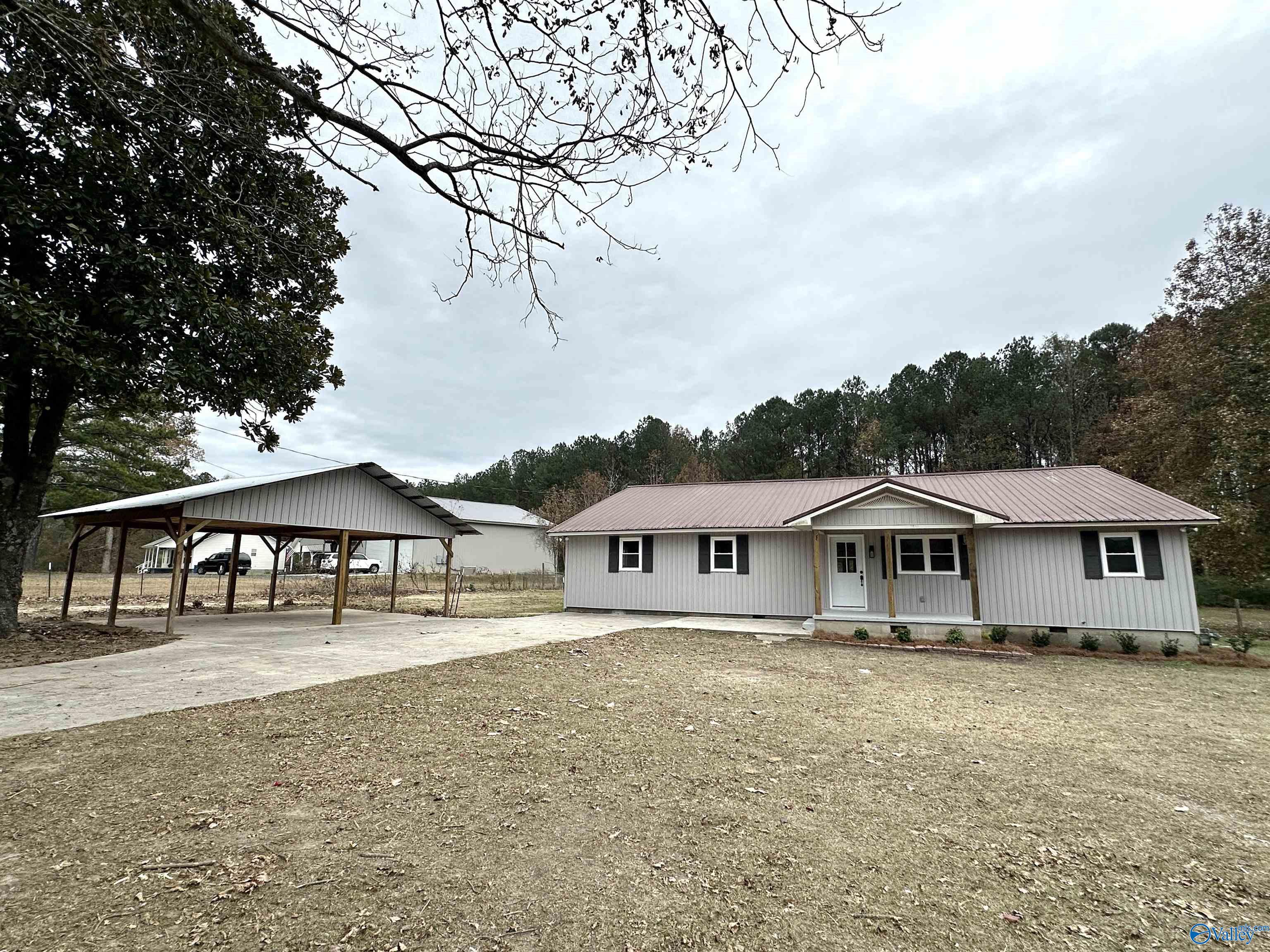 5509 Riddles Bend Road, Rainbow City, Alabama image 1