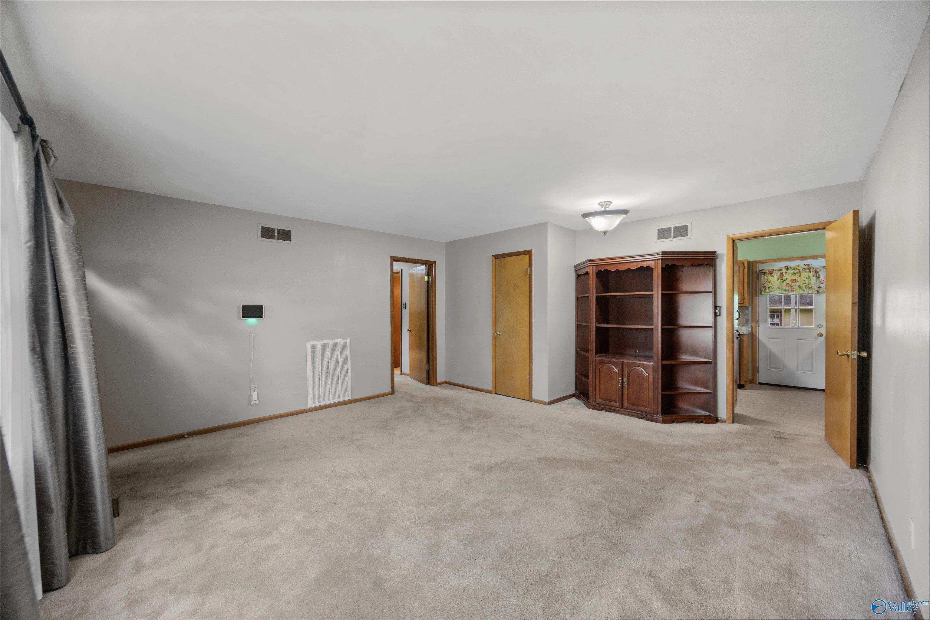 3500 Crestmore Circle, Huntsville, Alabama image 6