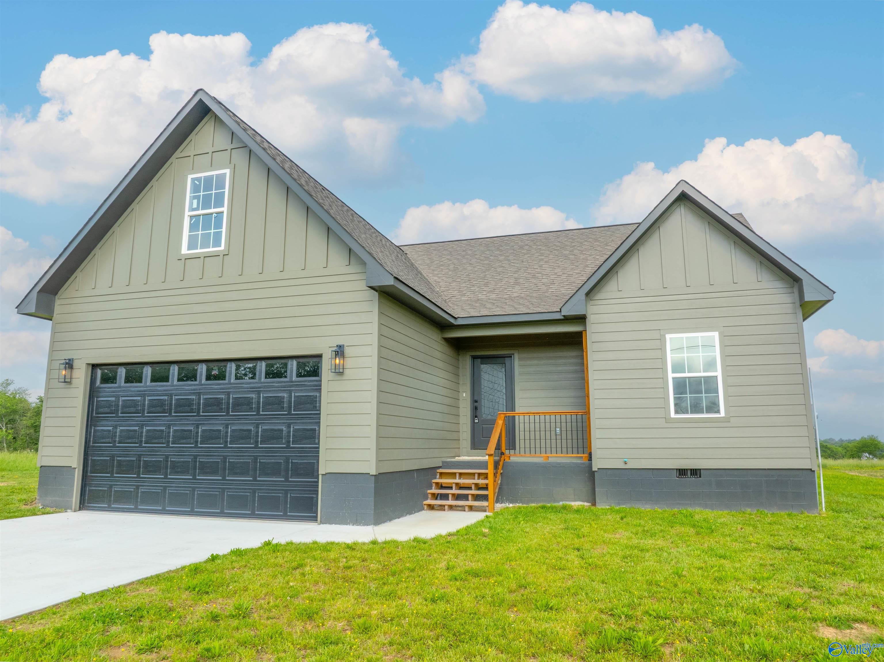 2079 Thomason Road, Albertville, Alabama image 2