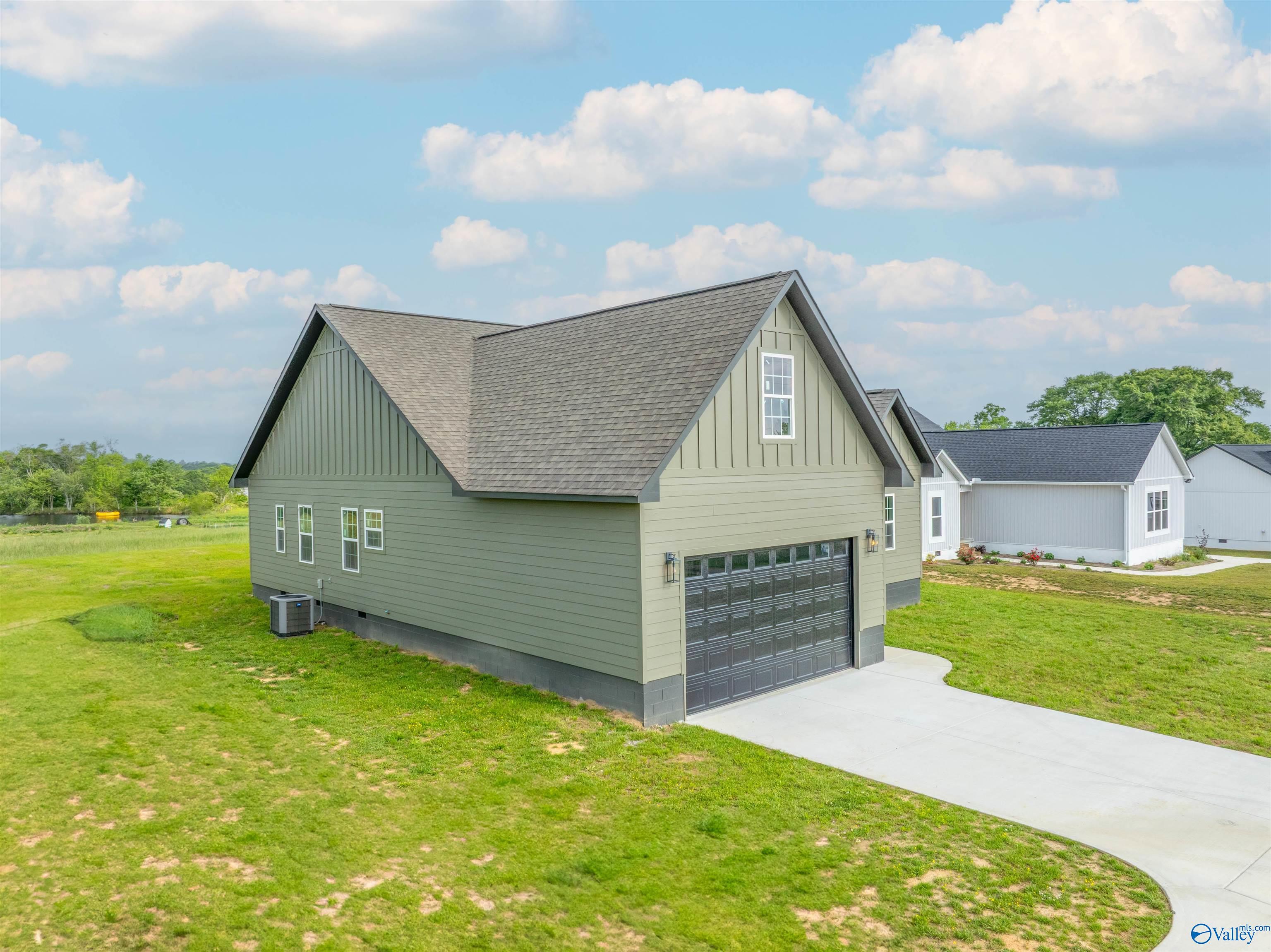 2079 Thomason Road, Albertville, Alabama image 5