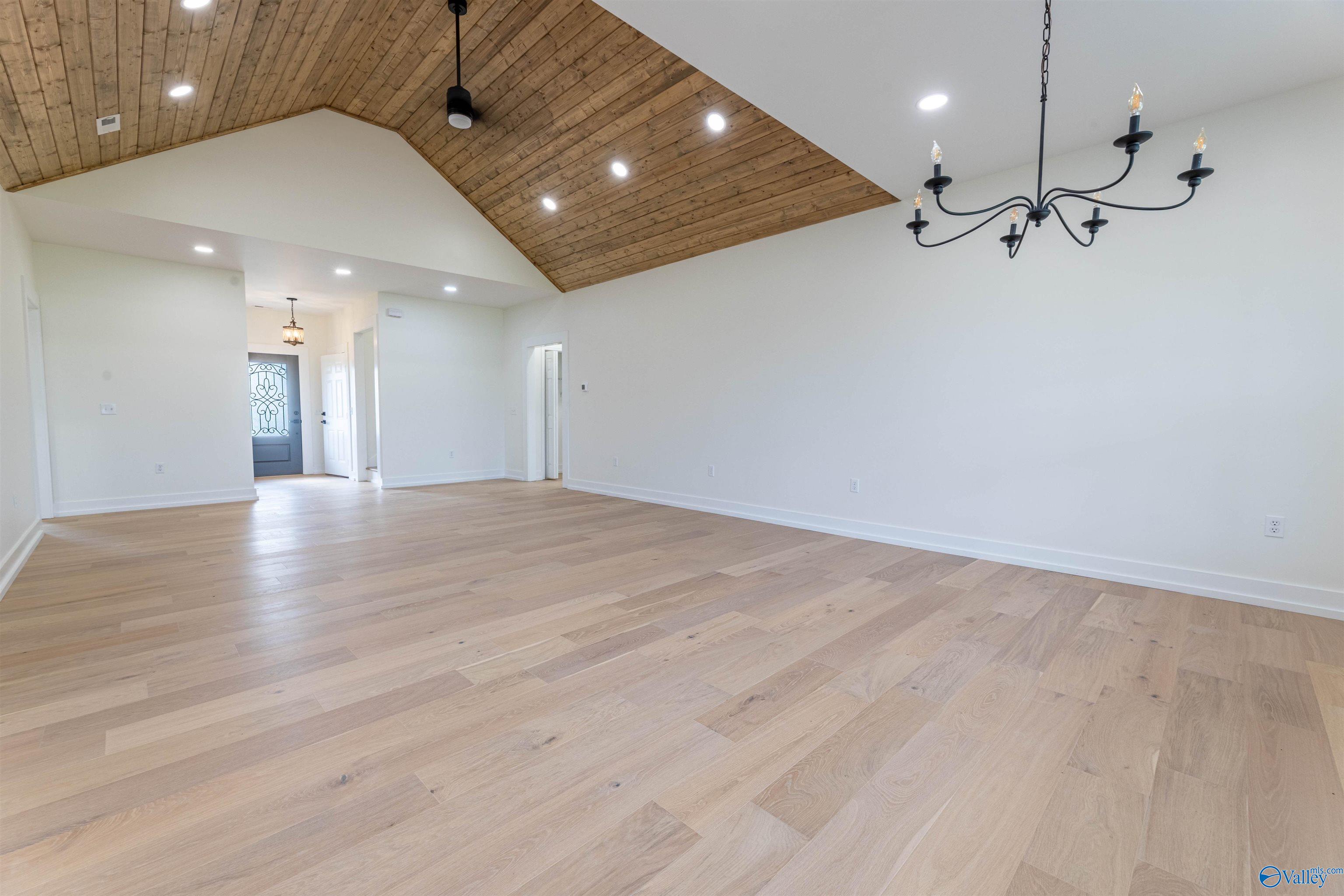 2079 Thomason Road, Albertville, Alabama image 16