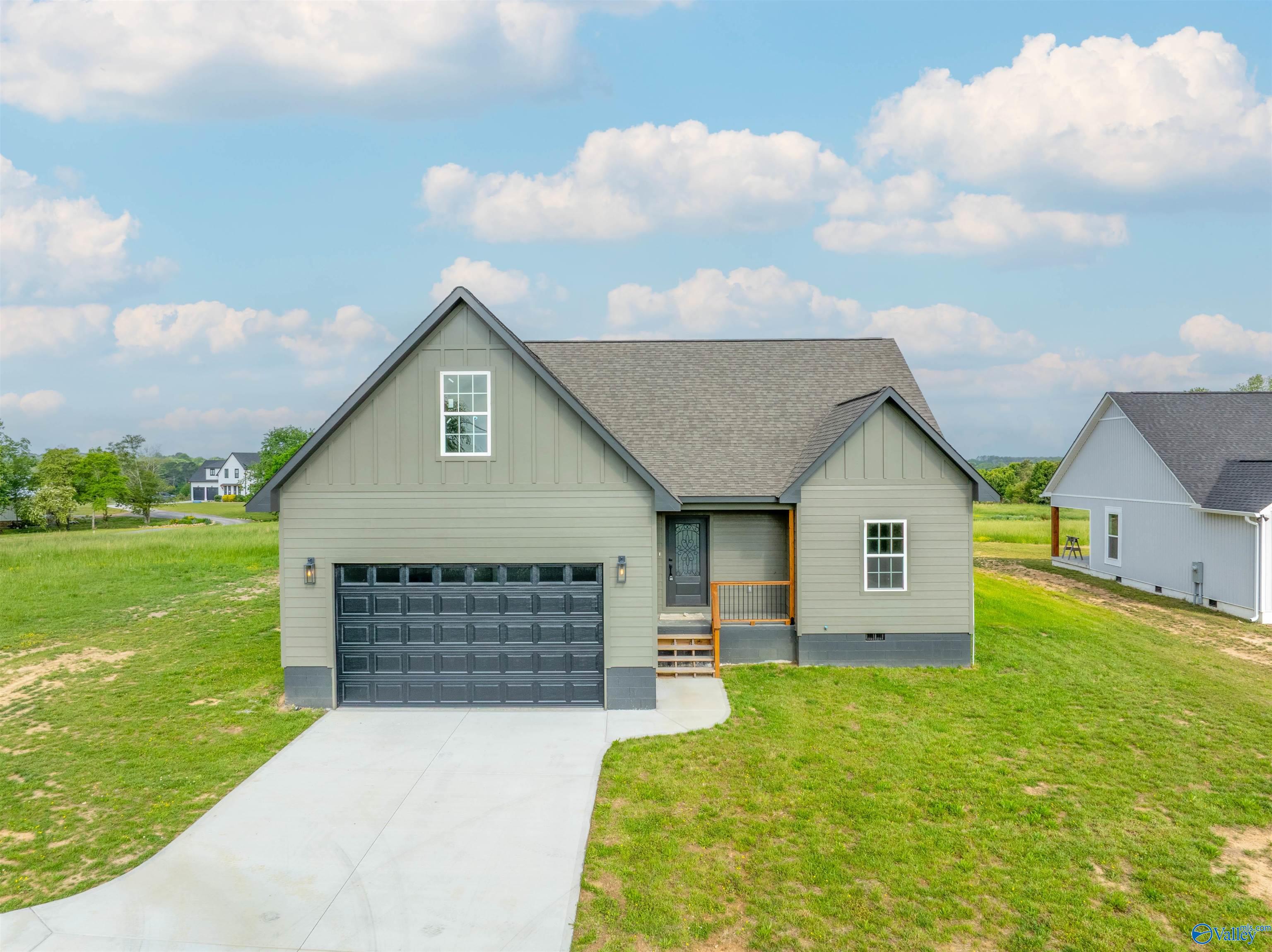 2079 Thomason Road, Albertville, Alabama image 3