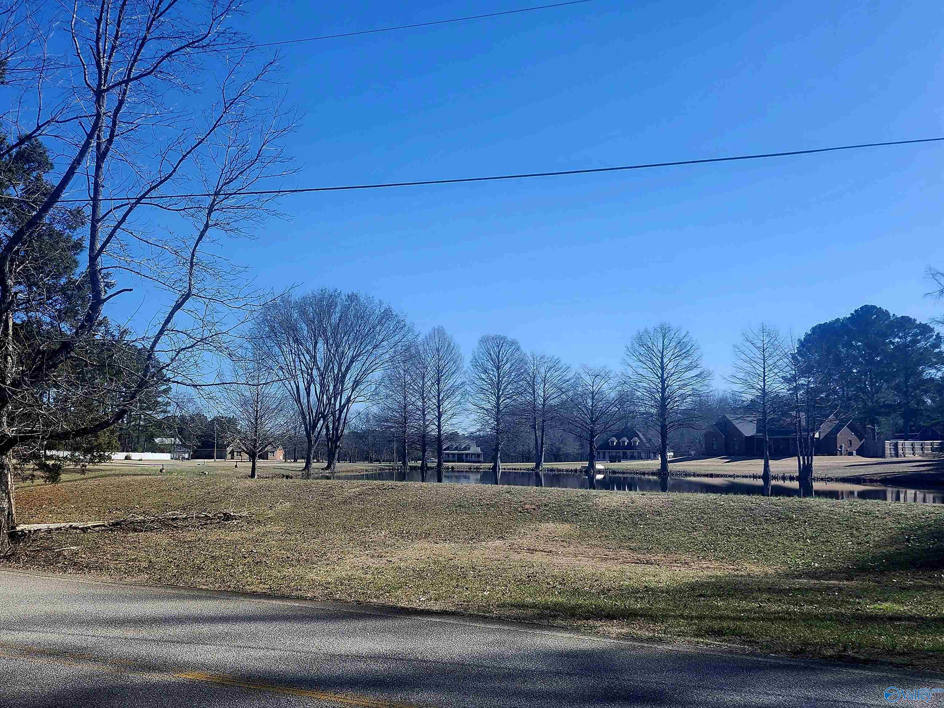 3425 South Chapel Hill Road, Decatur, Alabama image 2