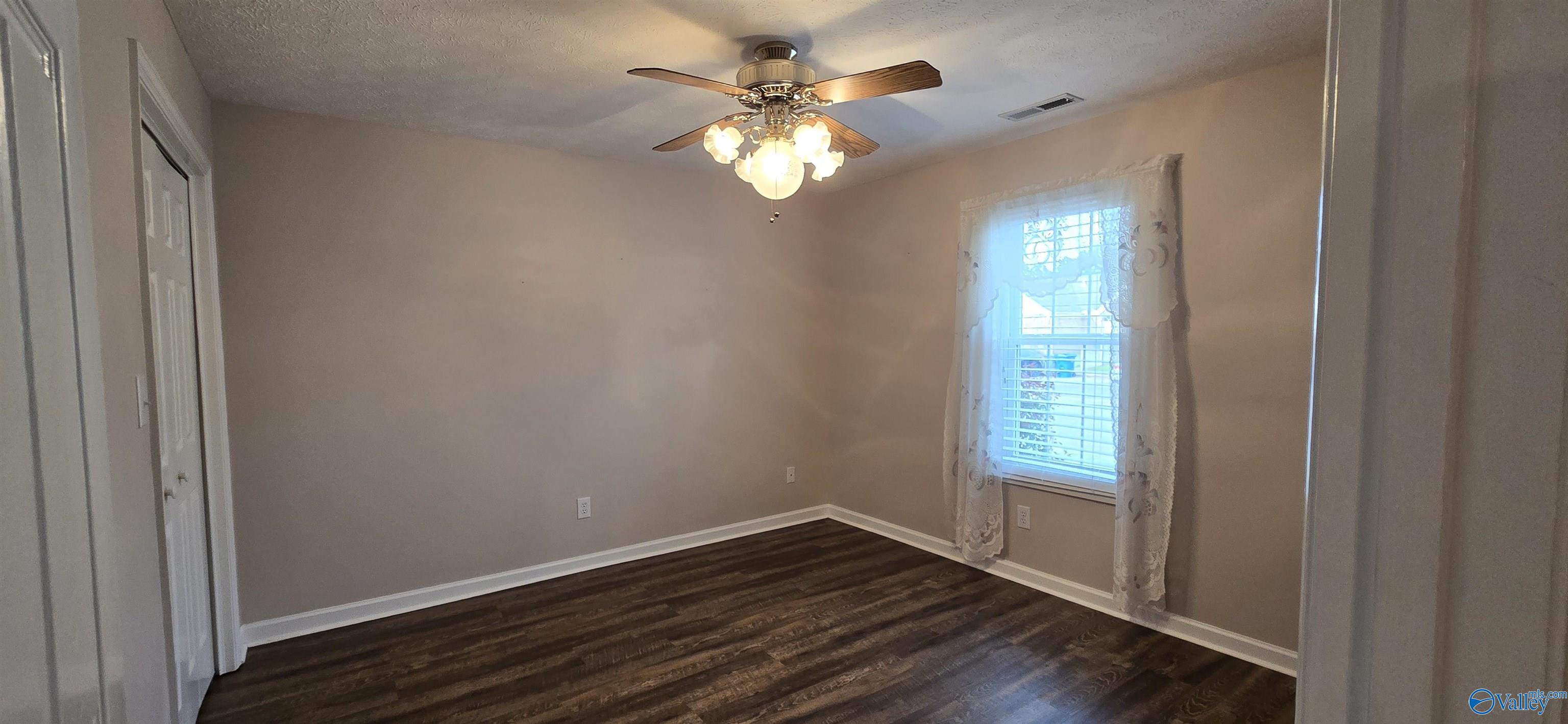 113 Sycamore Place, Athens, Alabama image 14