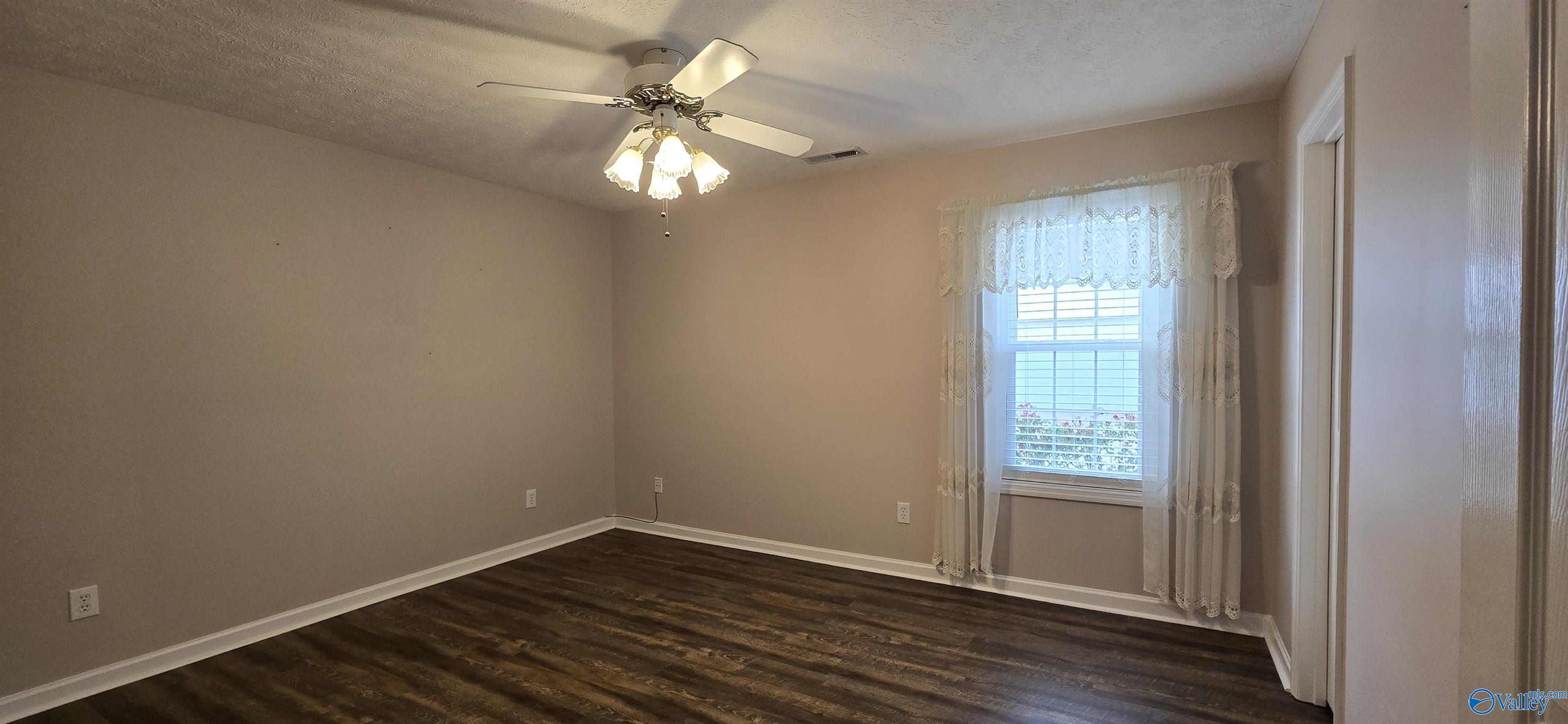 113 Sycamore Place, Athens, Alabama image 10