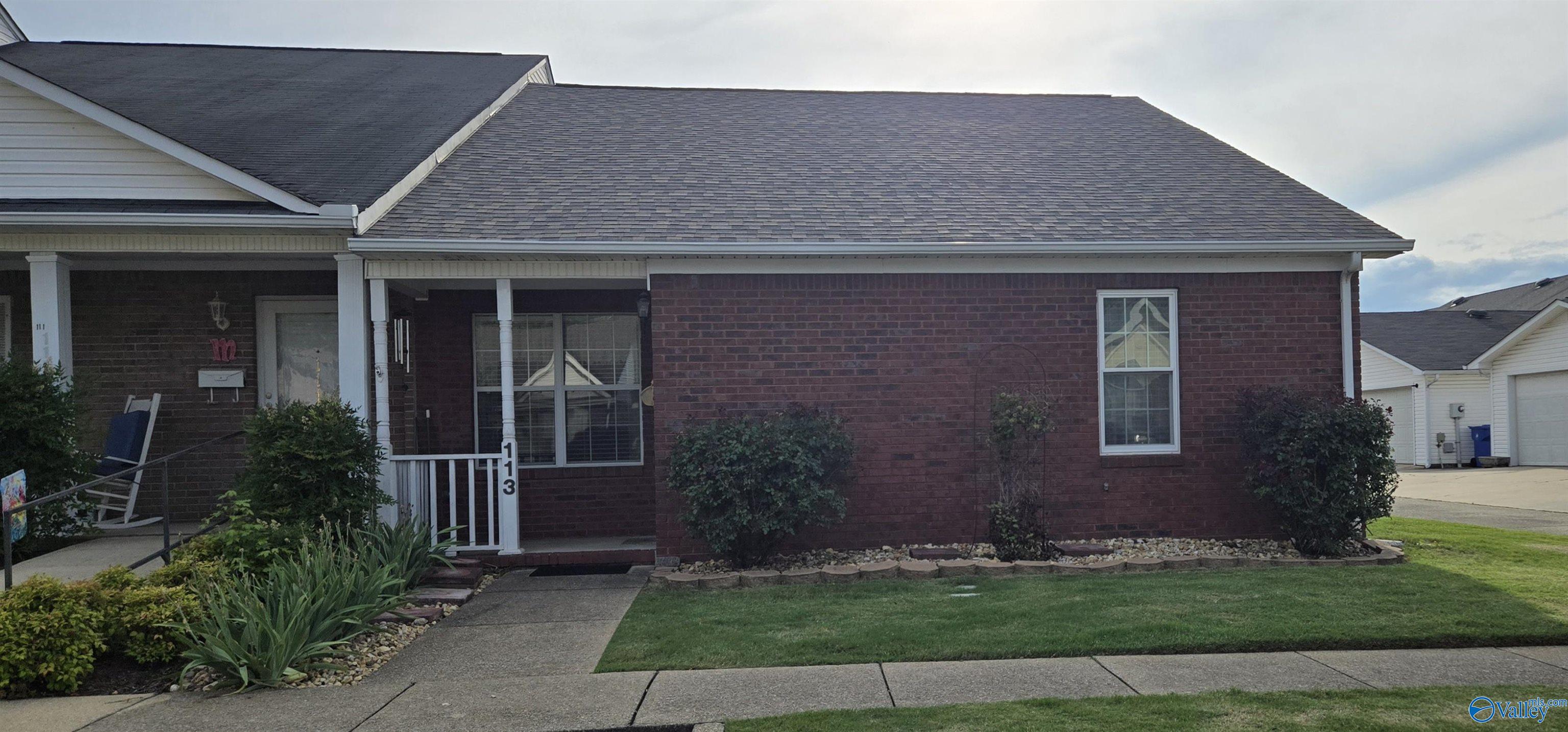 113 Sycamore Place, Athens, Alabama image 1