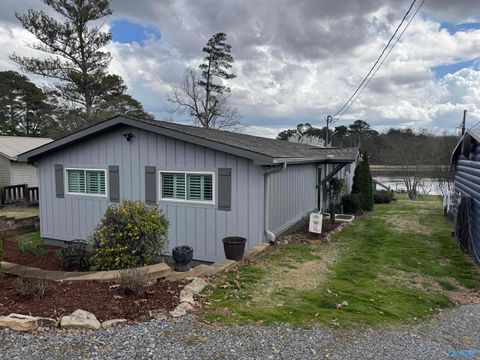 Photo of 1475 Point Of Pines, Guntersville, AL 35976 (MLS # 21911560)