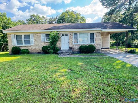 Homes For Rent - 4211 Tee Jay Drive<br/> Huntsville, AL 35810