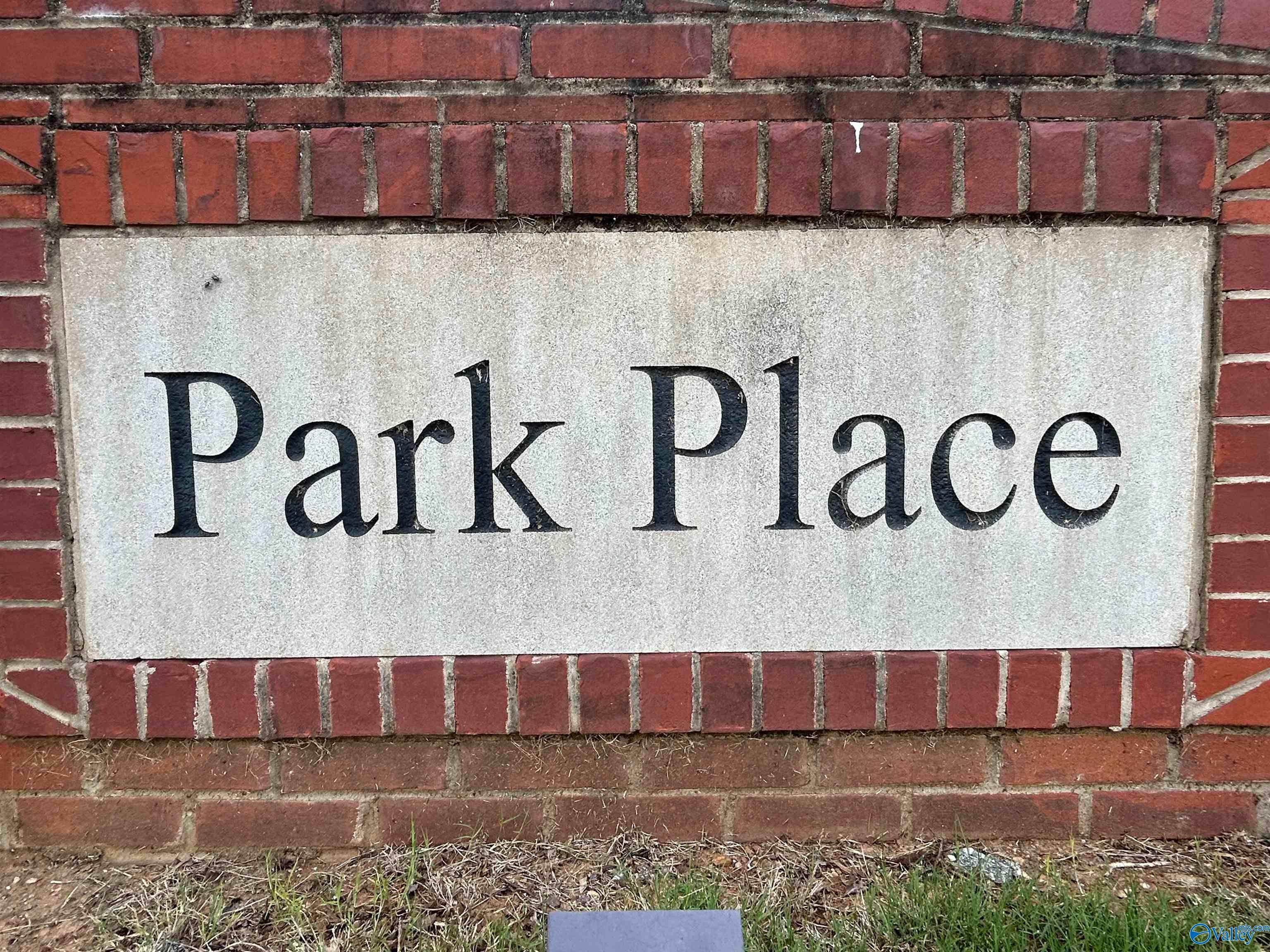 903 Parkside Court