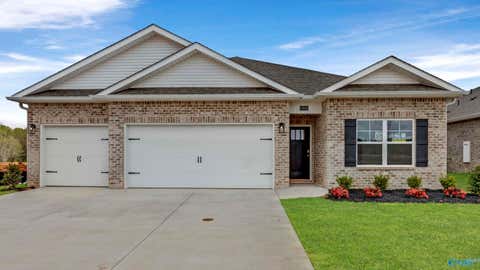Homes For Sale - 17662 Sapphire Lane<br/> Athens, AL 35749