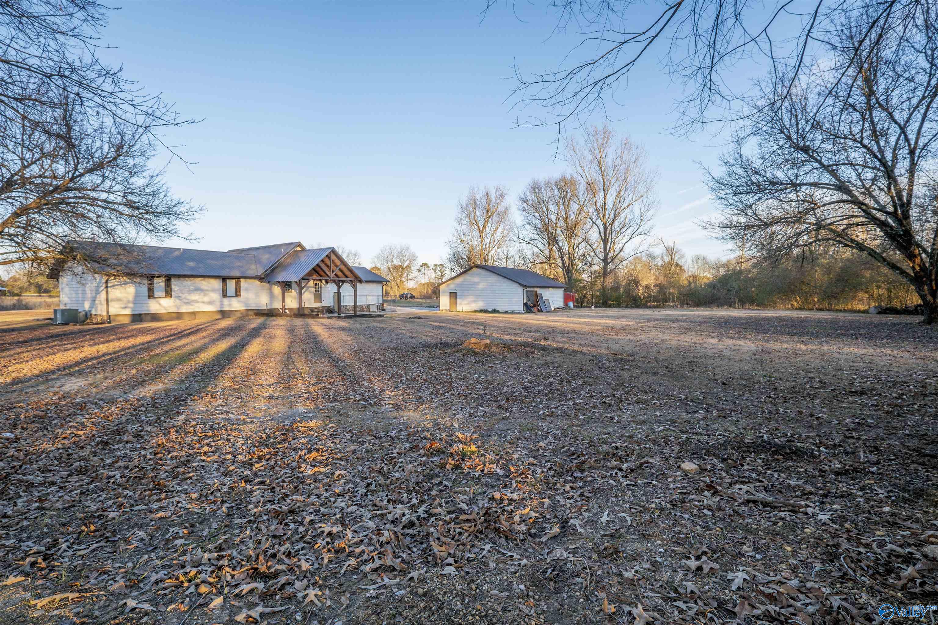 6077 Gwindale Lane, Hokes Bluff, Alabama image 30