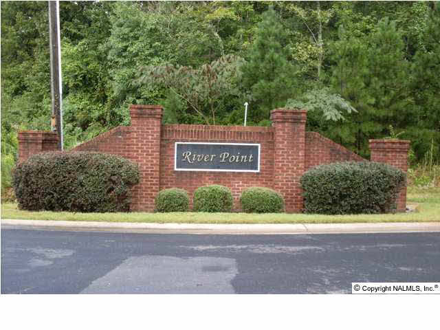 100 River Point Road, Rainbow City, Alabama image 2