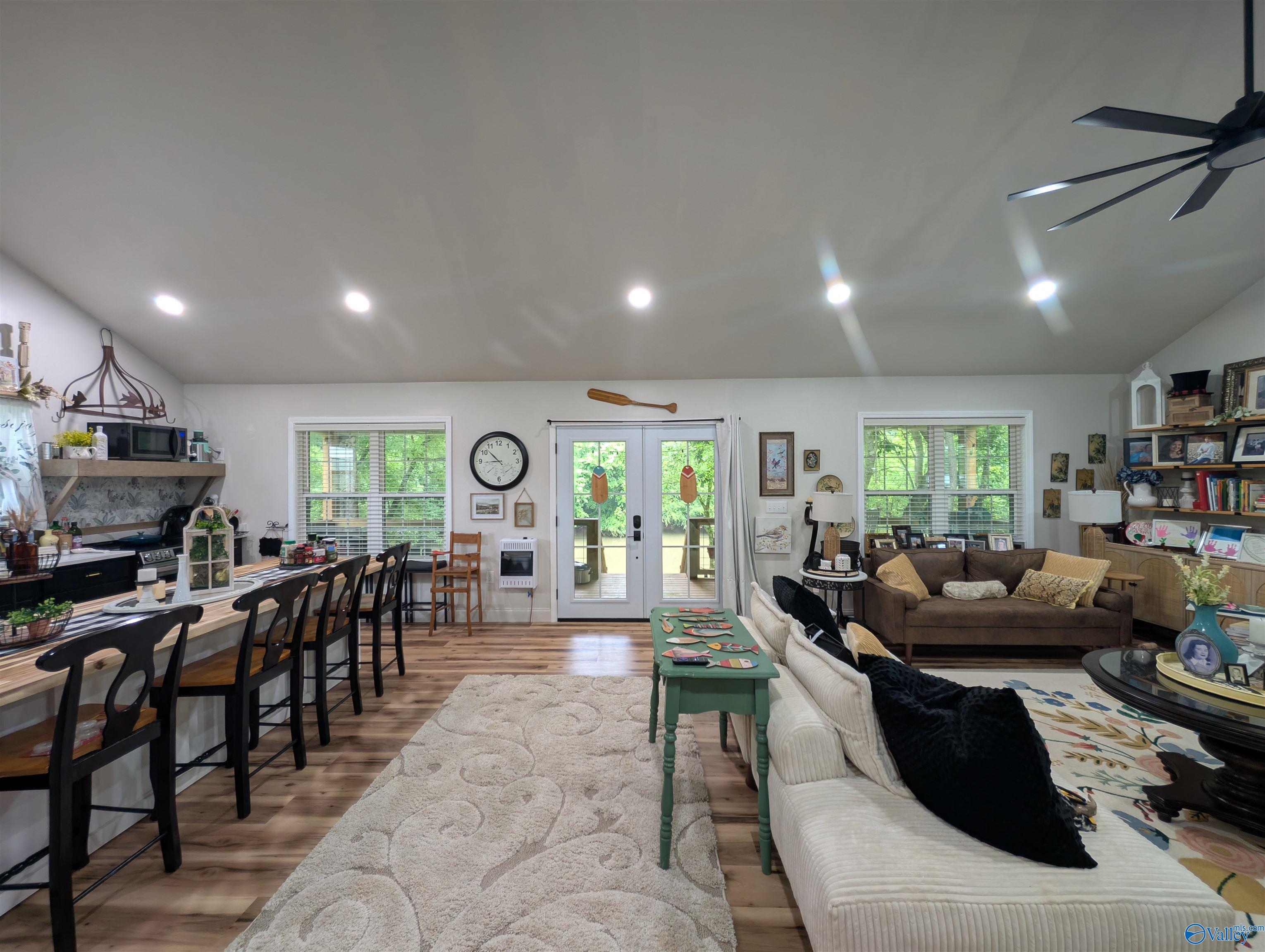 902 County Road 1042, Centre, Alabama image 15
