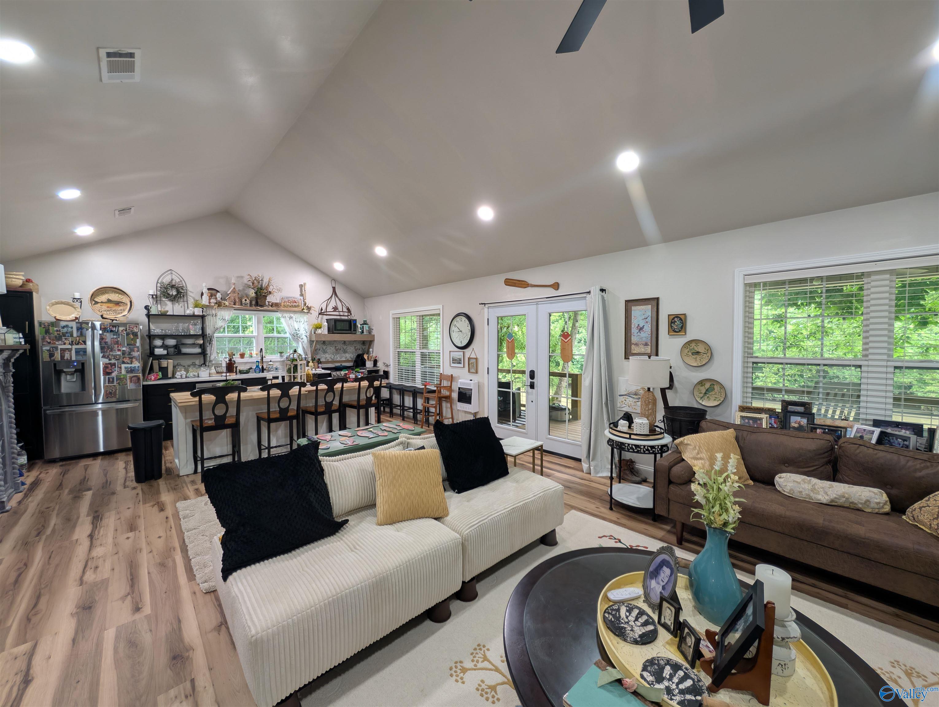 902 County Road 1042, Centre, Alabama image 16