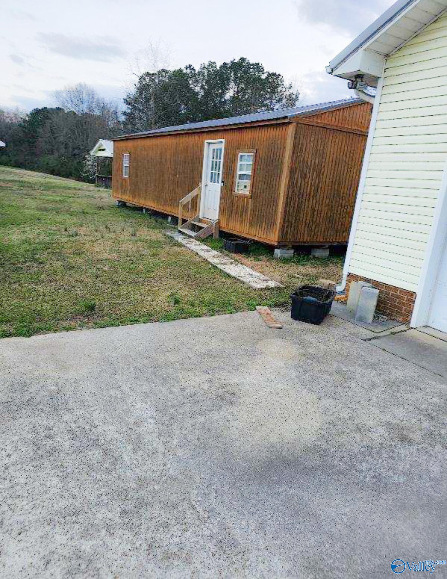 255 Yancey Drive, Hokes Bluff, Alabama image 7