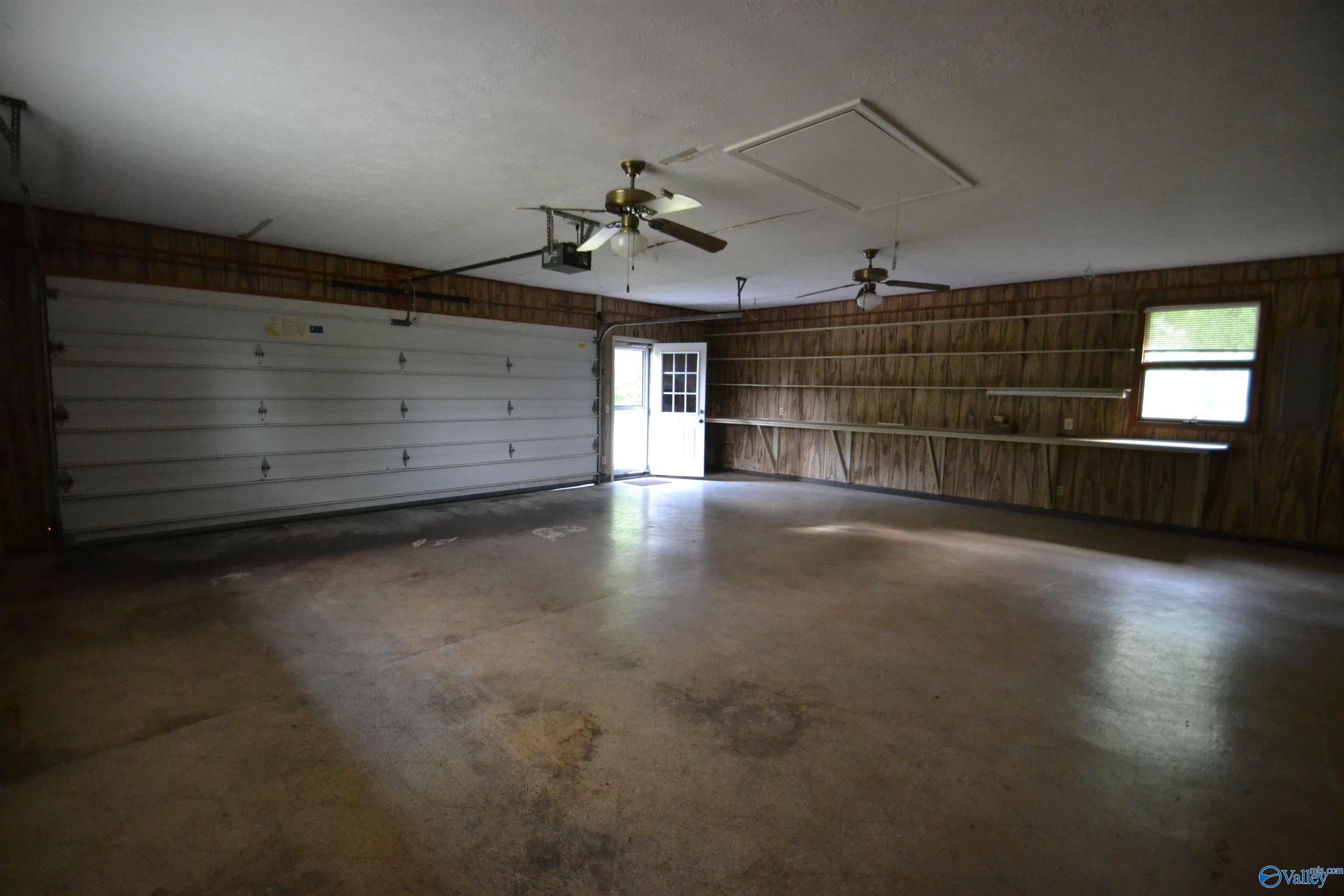 205 Collier Drive, Albertville, Alabama image 17