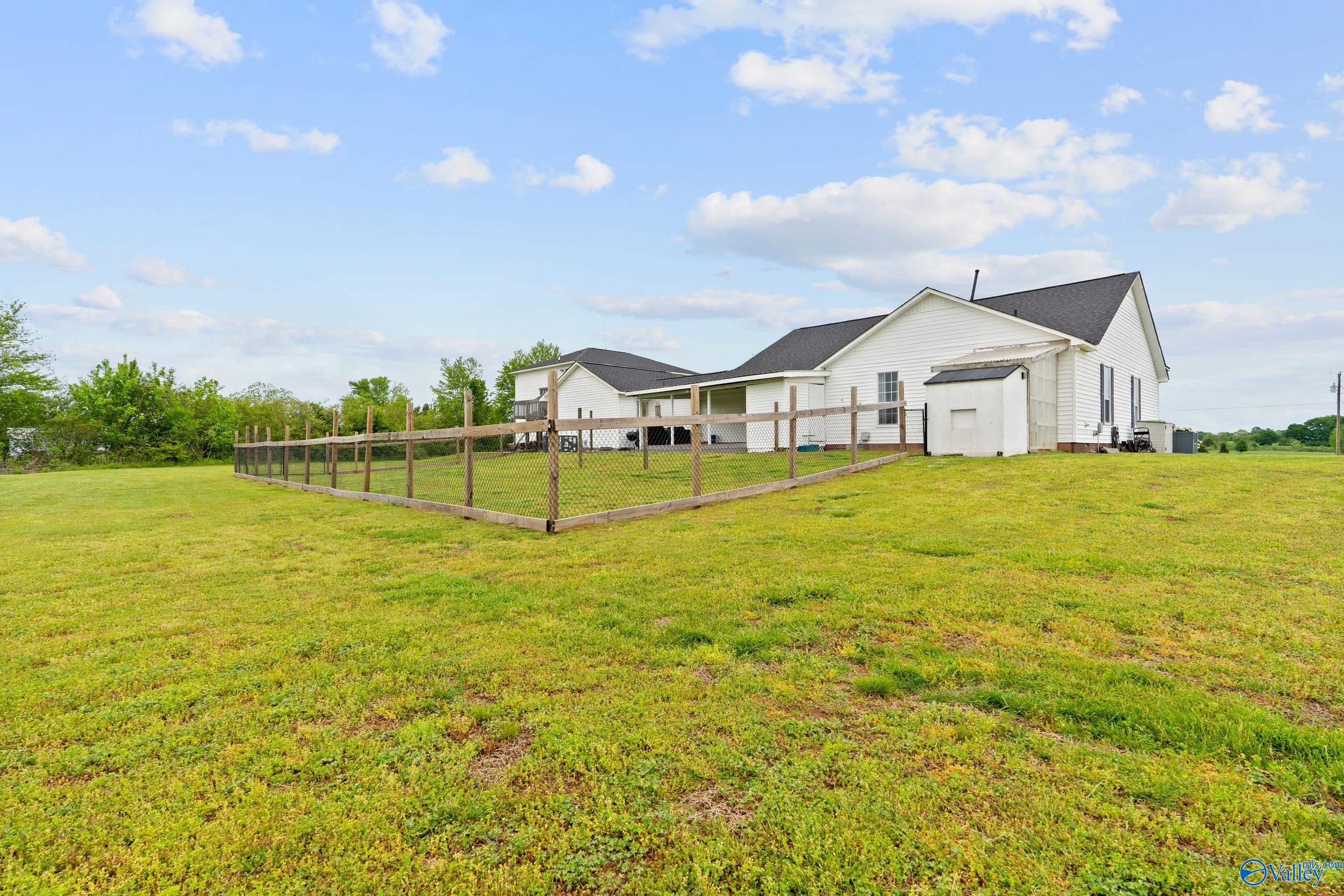 800 Horseshoe Bend Road, Scottsboro, Alabama image 39