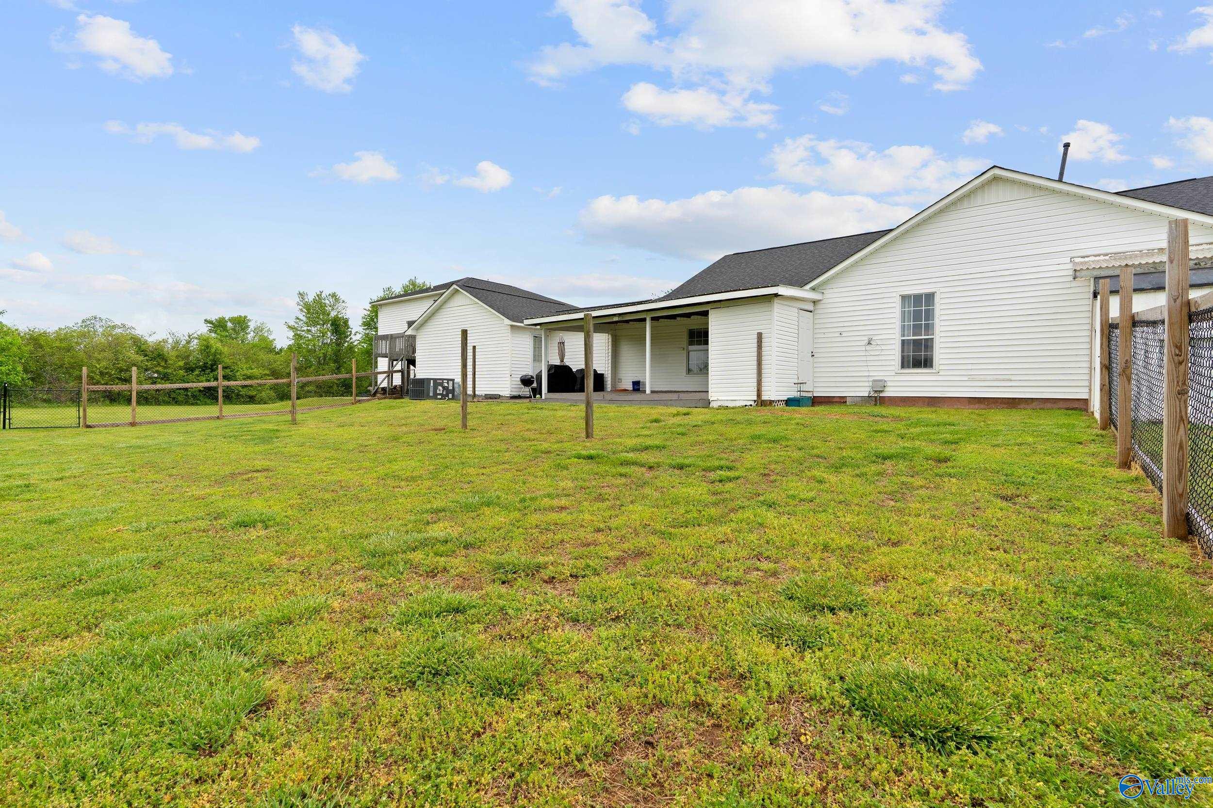 800 Horseshoe Bend Road, Scottsboro, Alabama image 37