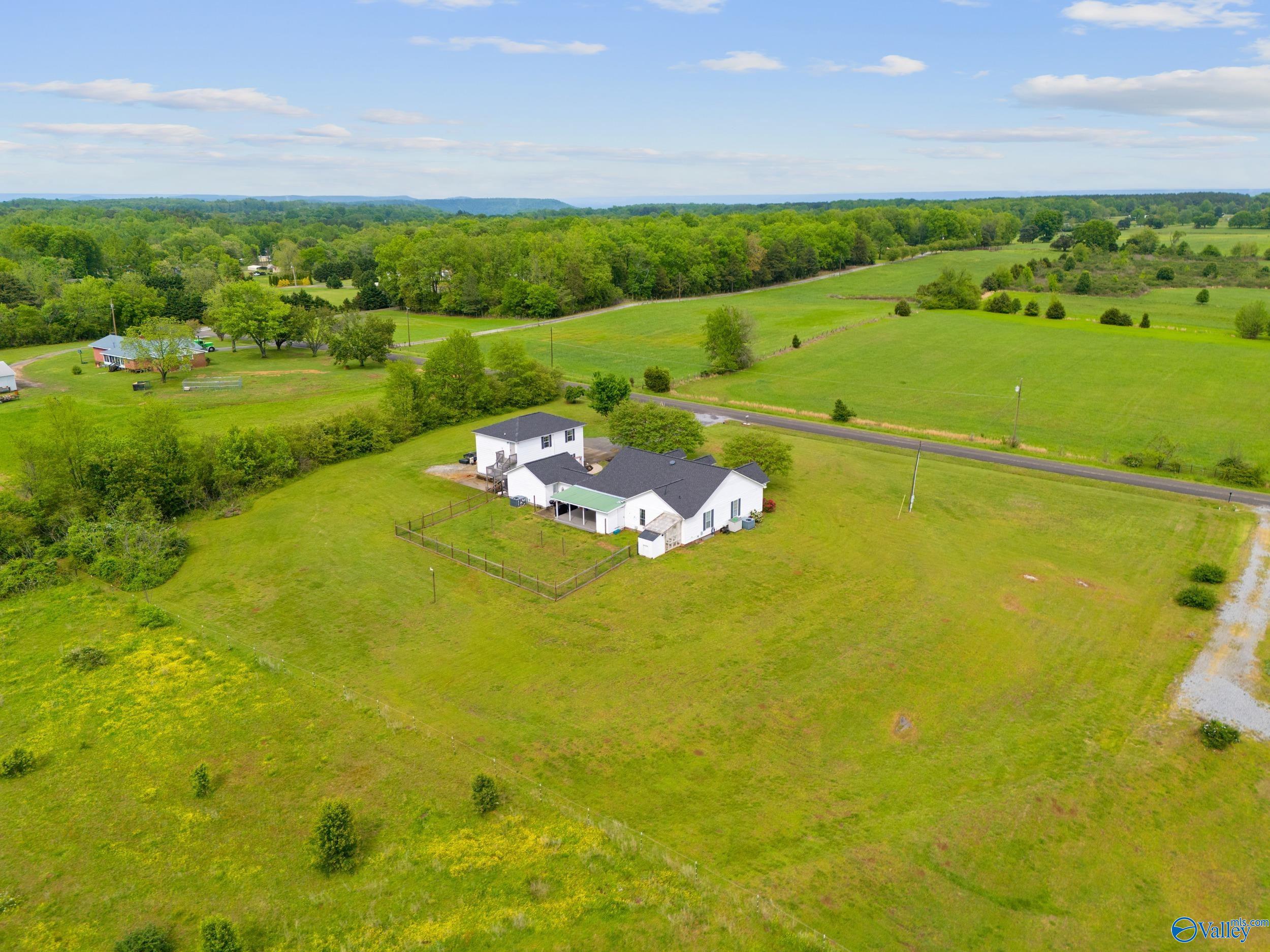 800 Horseshoe Bend Road, Scottsboro, Alabama image 42