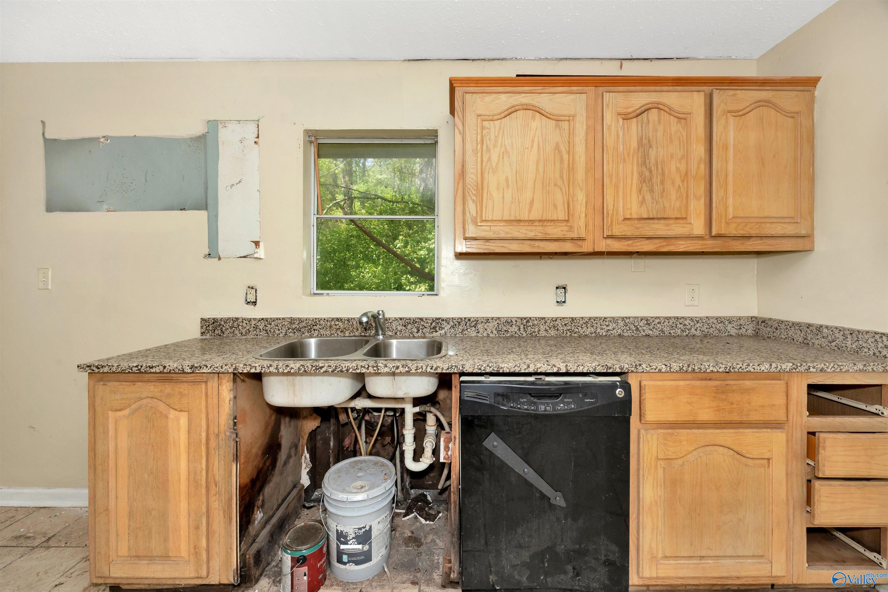 3801 Valleydale Road, Huntsville, Alabama image 7