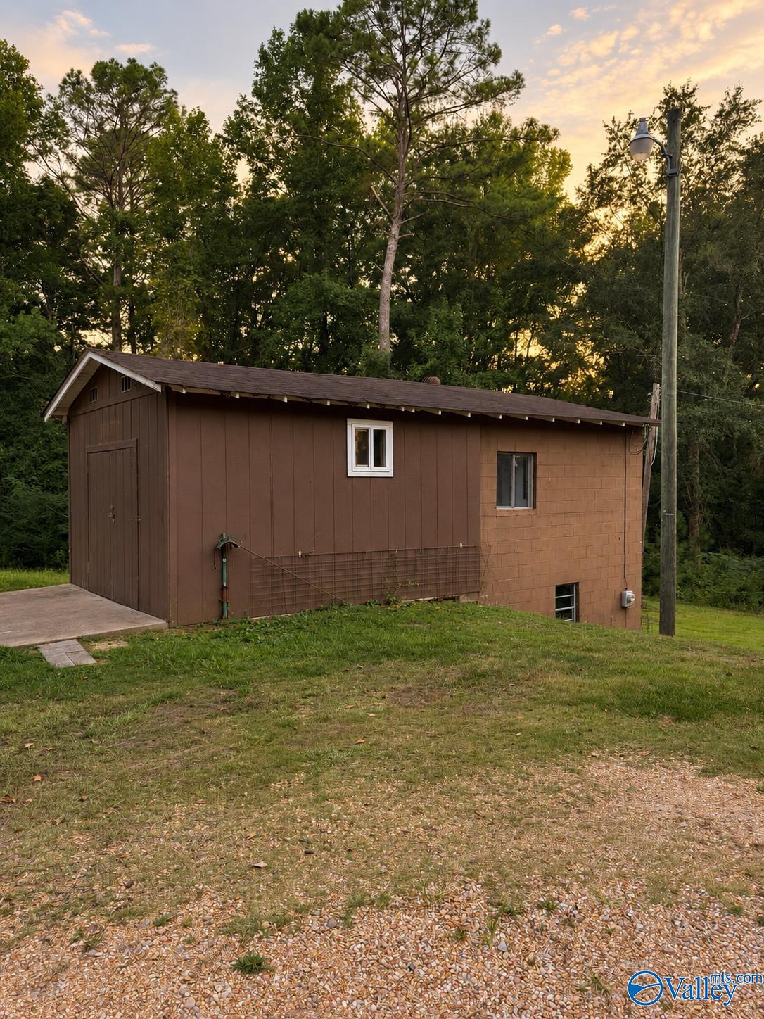 5980 Hwy 96