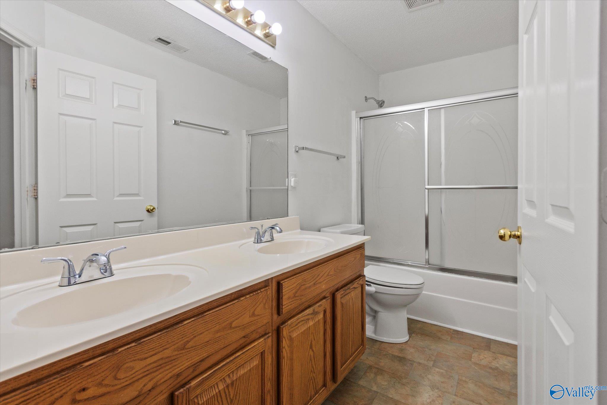 314 Greenstone Drive, Madison, Alabama image 41