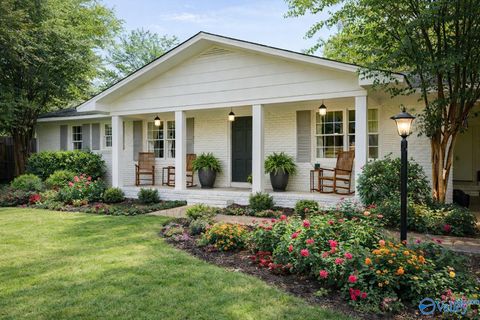 Photo of 1206 Elizabeth Avenue SE, Decatur, AL 35601 (MLS # 21911234)