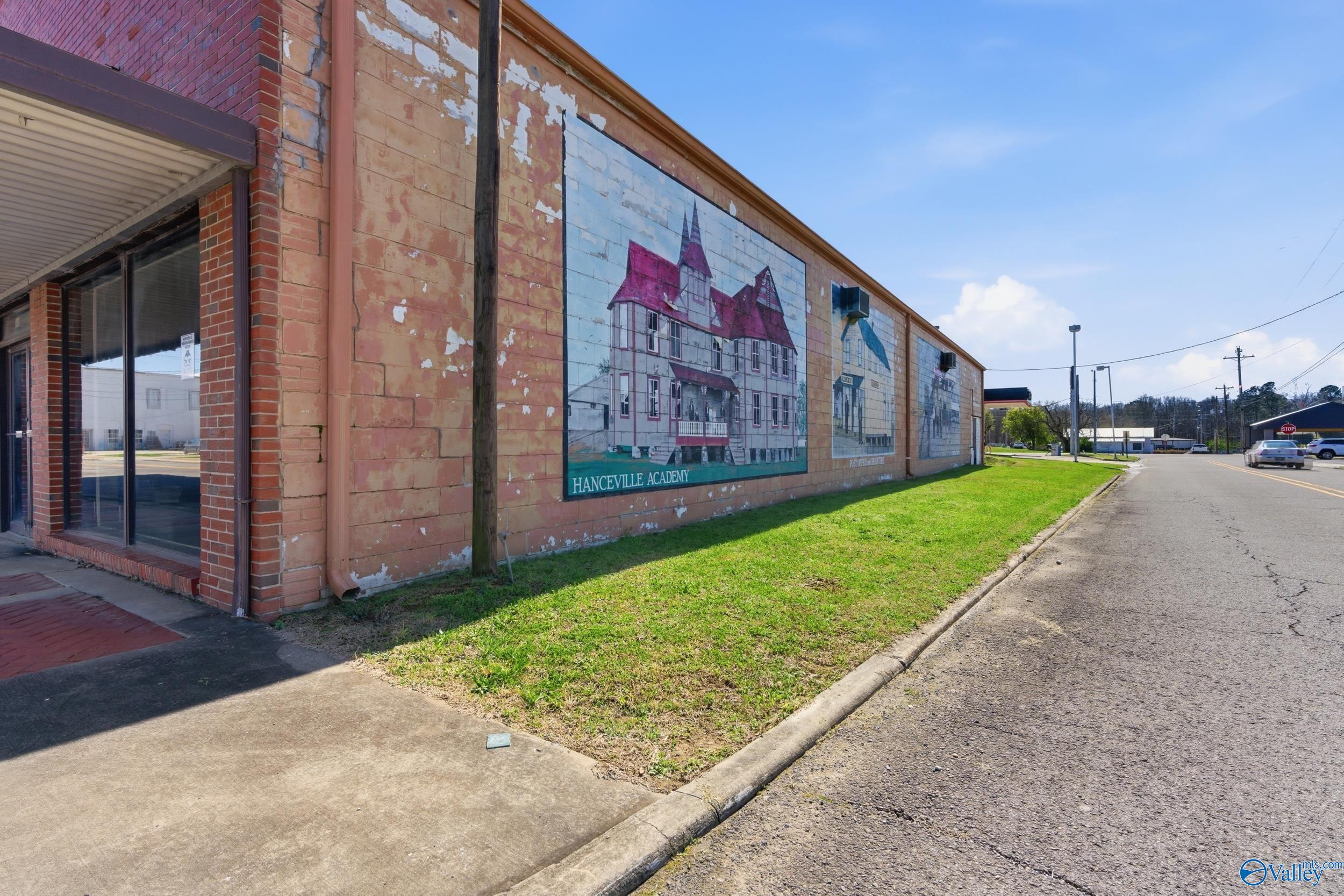 111 Bangor Avenue NE