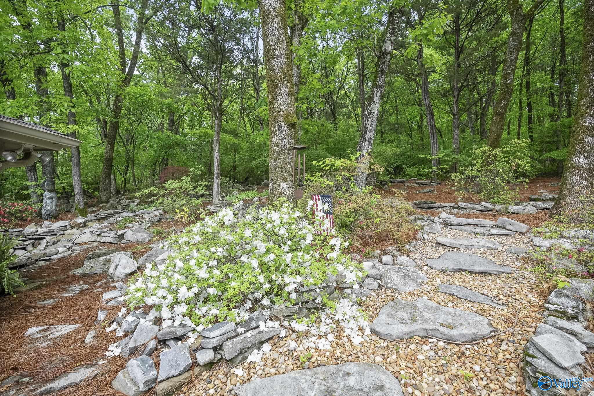 1207 Chandler Road, Huntsville, Alabama image 42