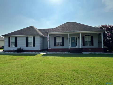 Homes For Sale - 115 St Thomas Drive<br/> Etowah County, Rainbow City, AL 35906