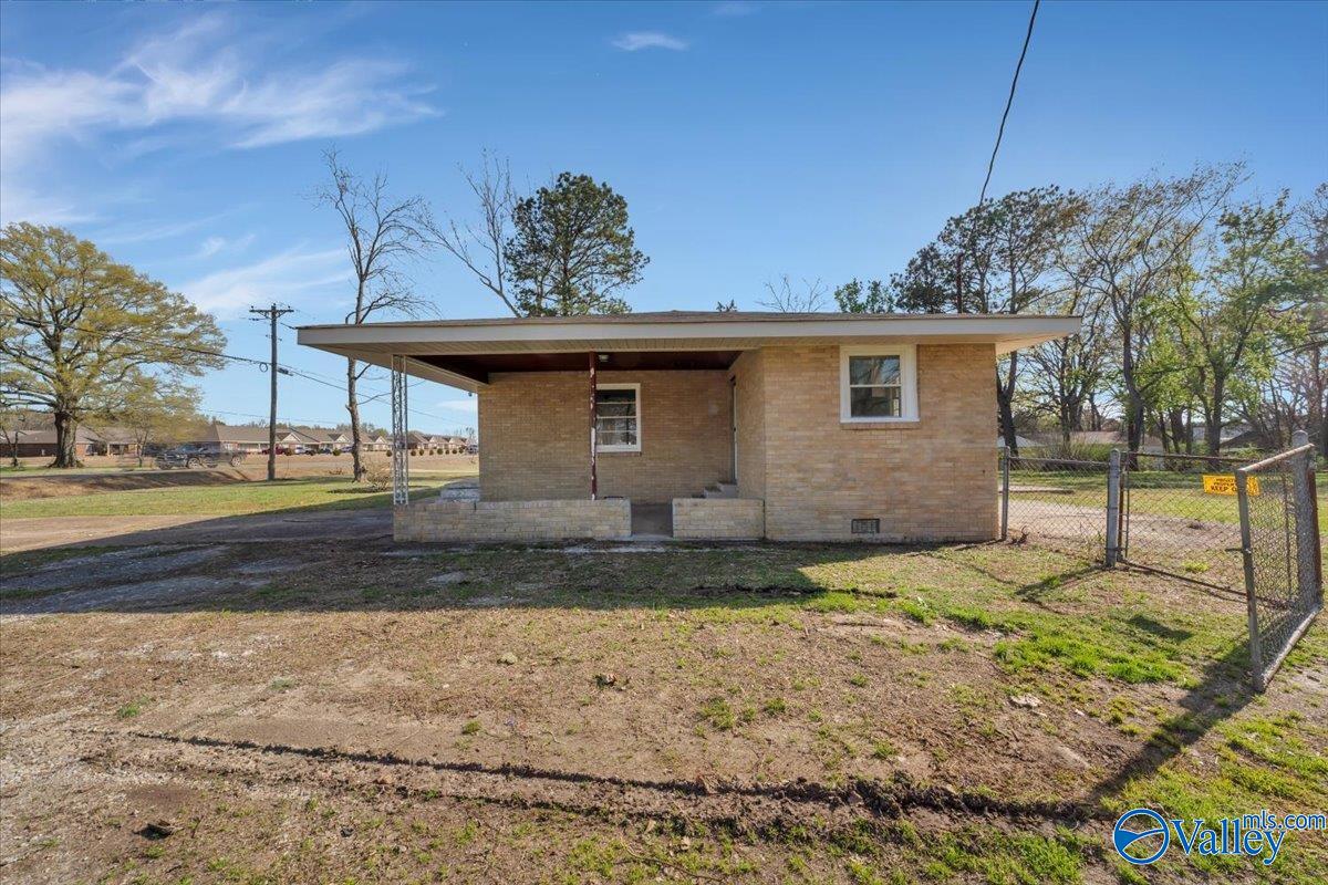 4549 Chisholm Road, Florence, Alabama image 3