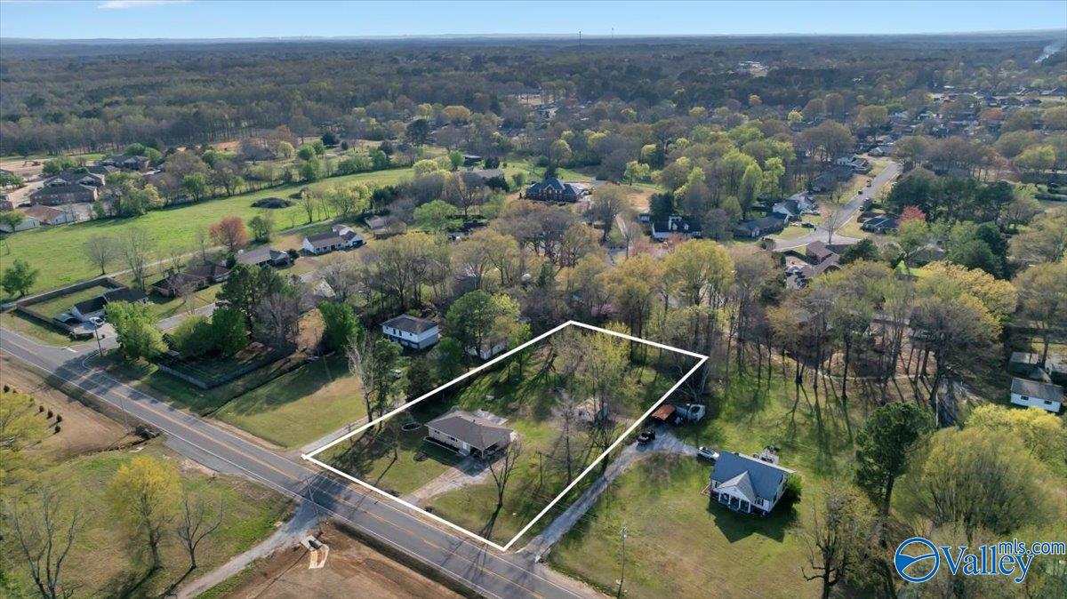 4549 Chisholm Road, Florence, Alabama image 38