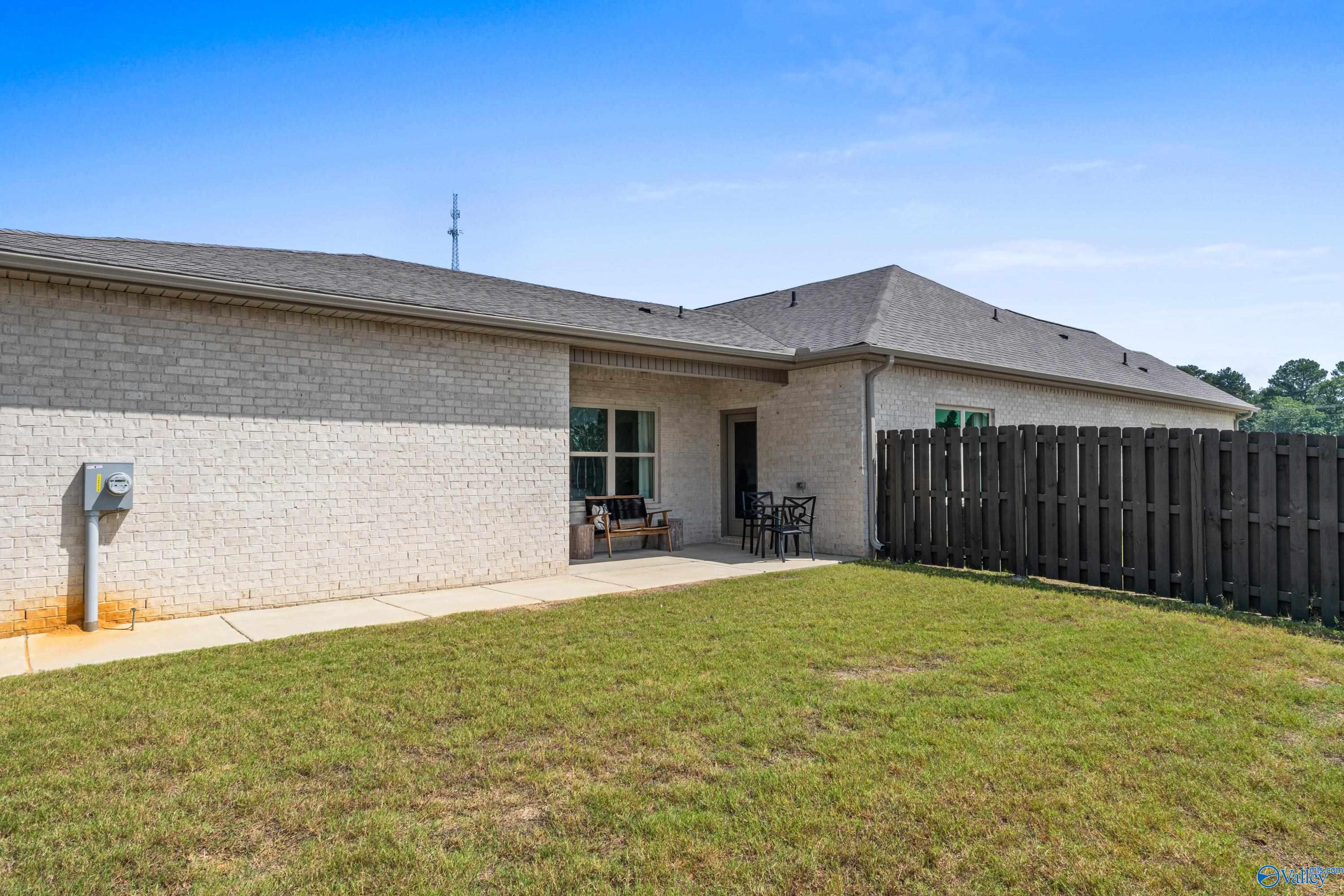 443 Ronnie Drive, Hartselle, Alabama image 13
