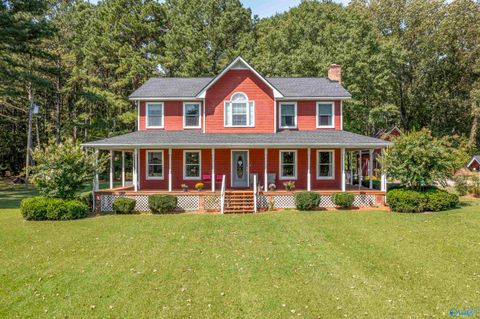 Homes For Sale - 262 Karaway Hills<br/> Etowah County, Gadsden, AL 35901