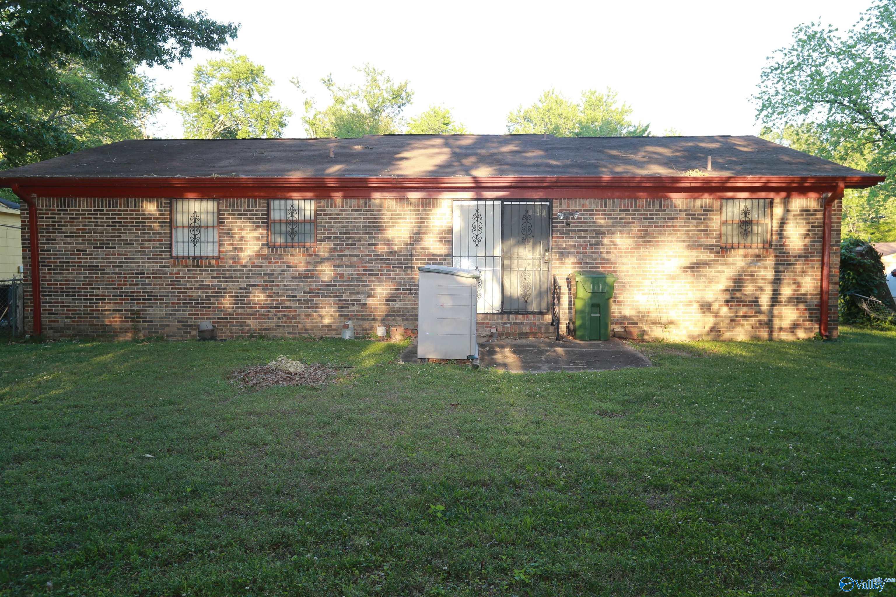 3205 Delicado Drive