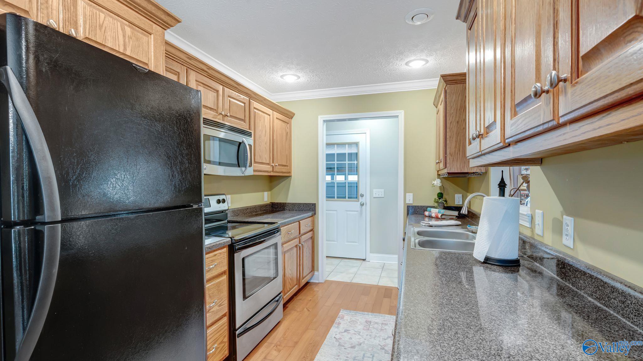 332 Bow Range Road, Guntersville, Alabama image 12