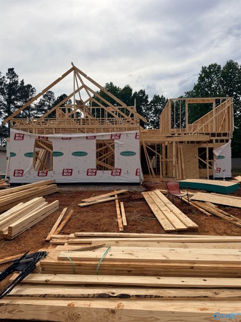 Homes For Sale - 22525 Players Lane<br/> Athens, AL 35613