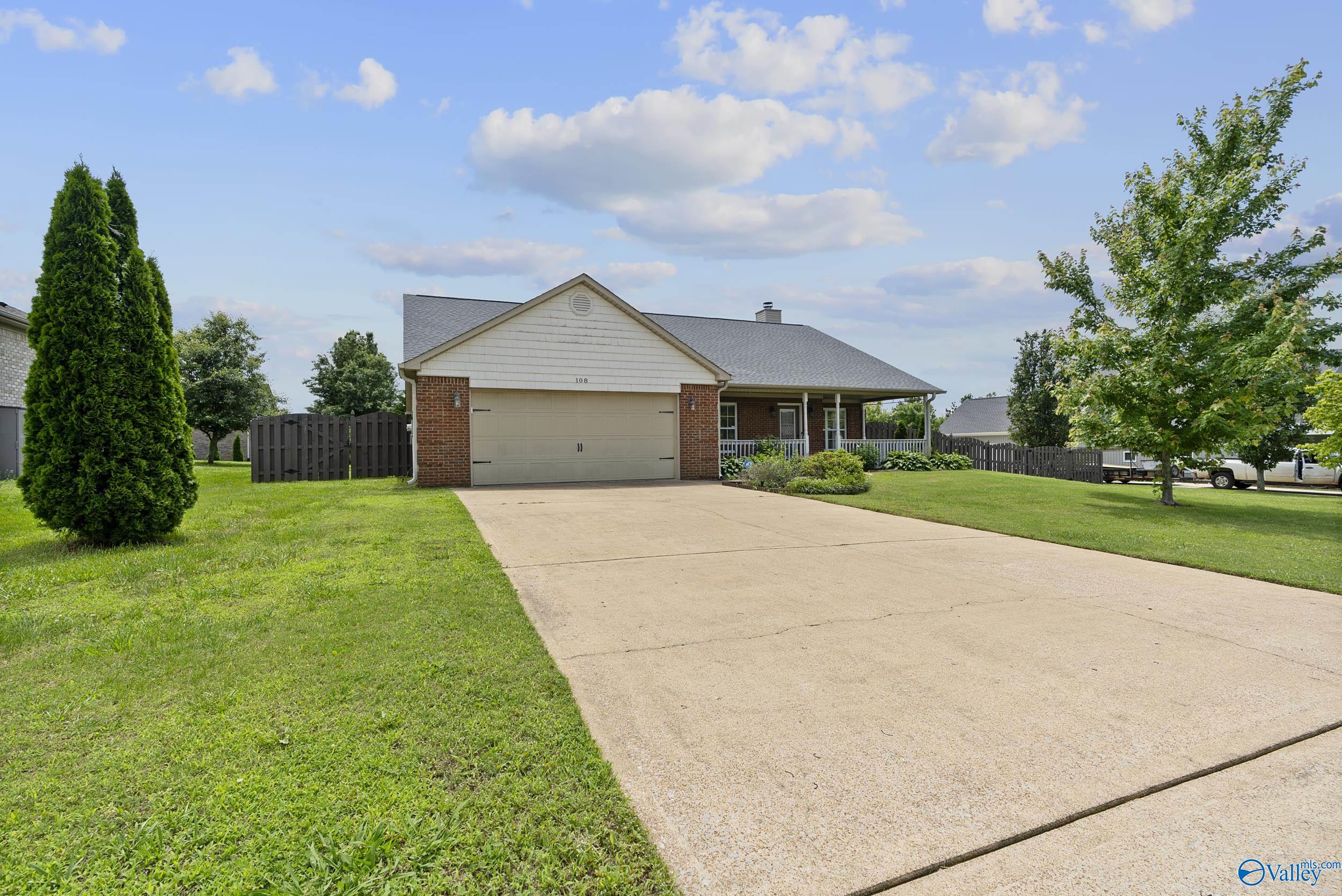 108 Landings Way Drive, Toney, Alabama image 32