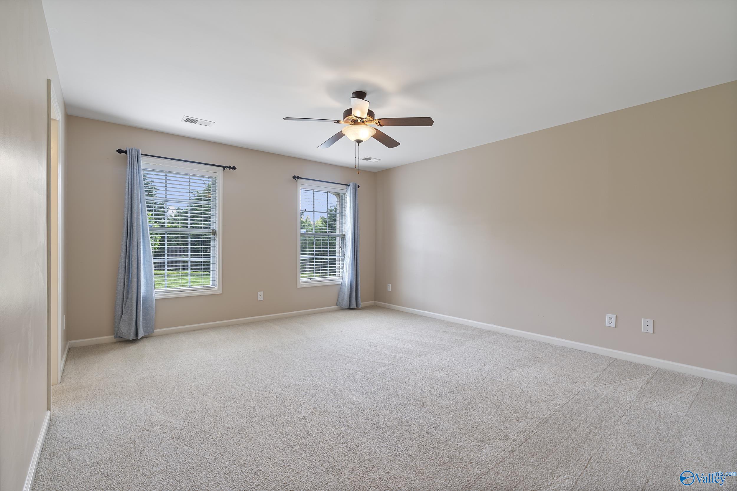 108 Landings Way Drive, Toney, Alabama image 10