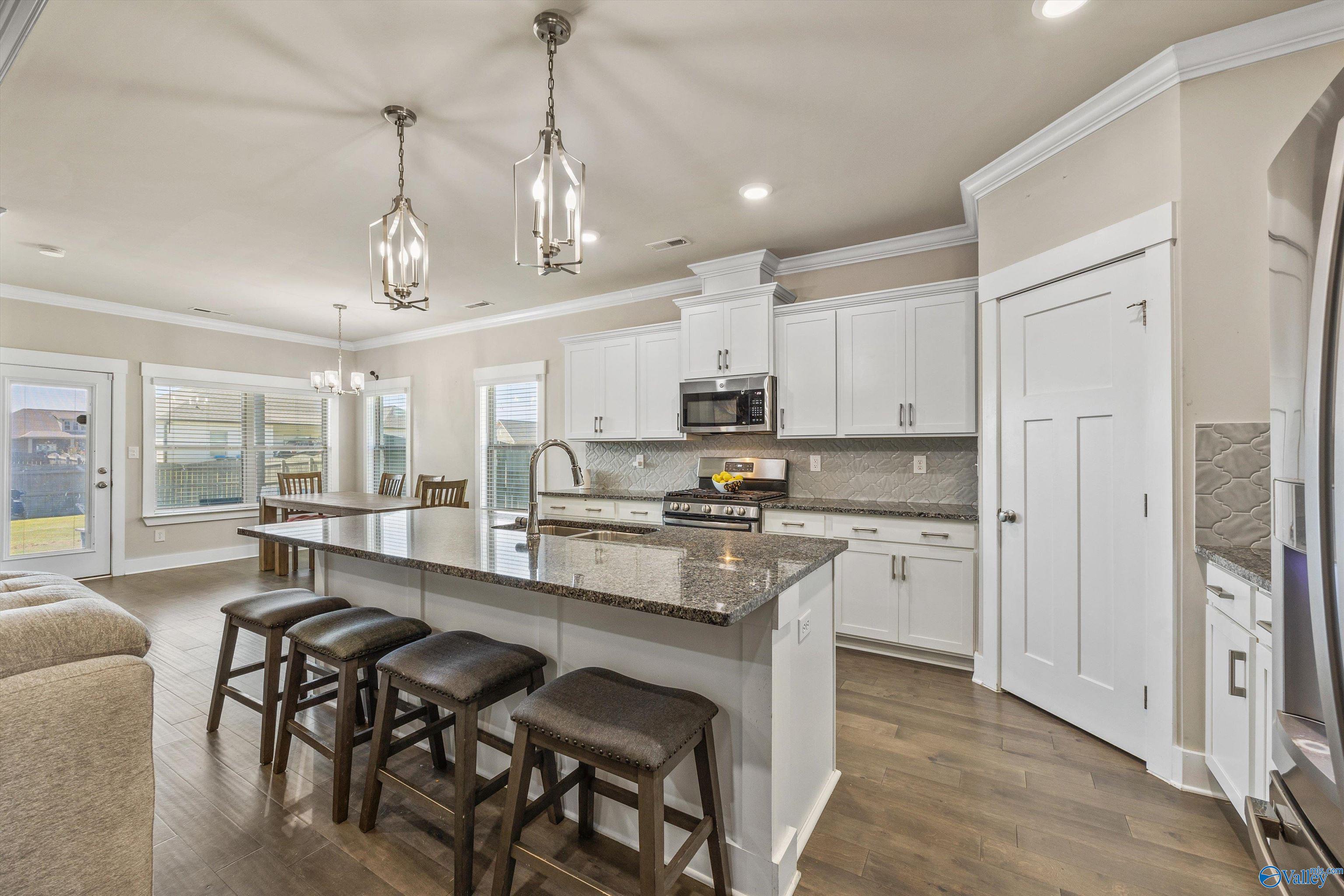 22584 Big Oak Drive, Athens, Alabama image 9