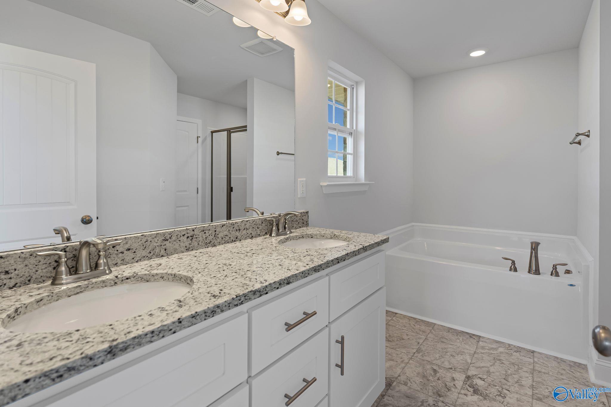 125 Sidney Ruth Drive, New Market, Alabama image 16