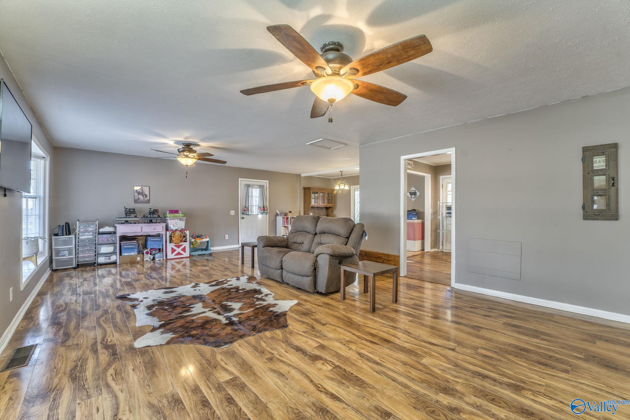 970 County Road 614, Centre, Alabama image 6