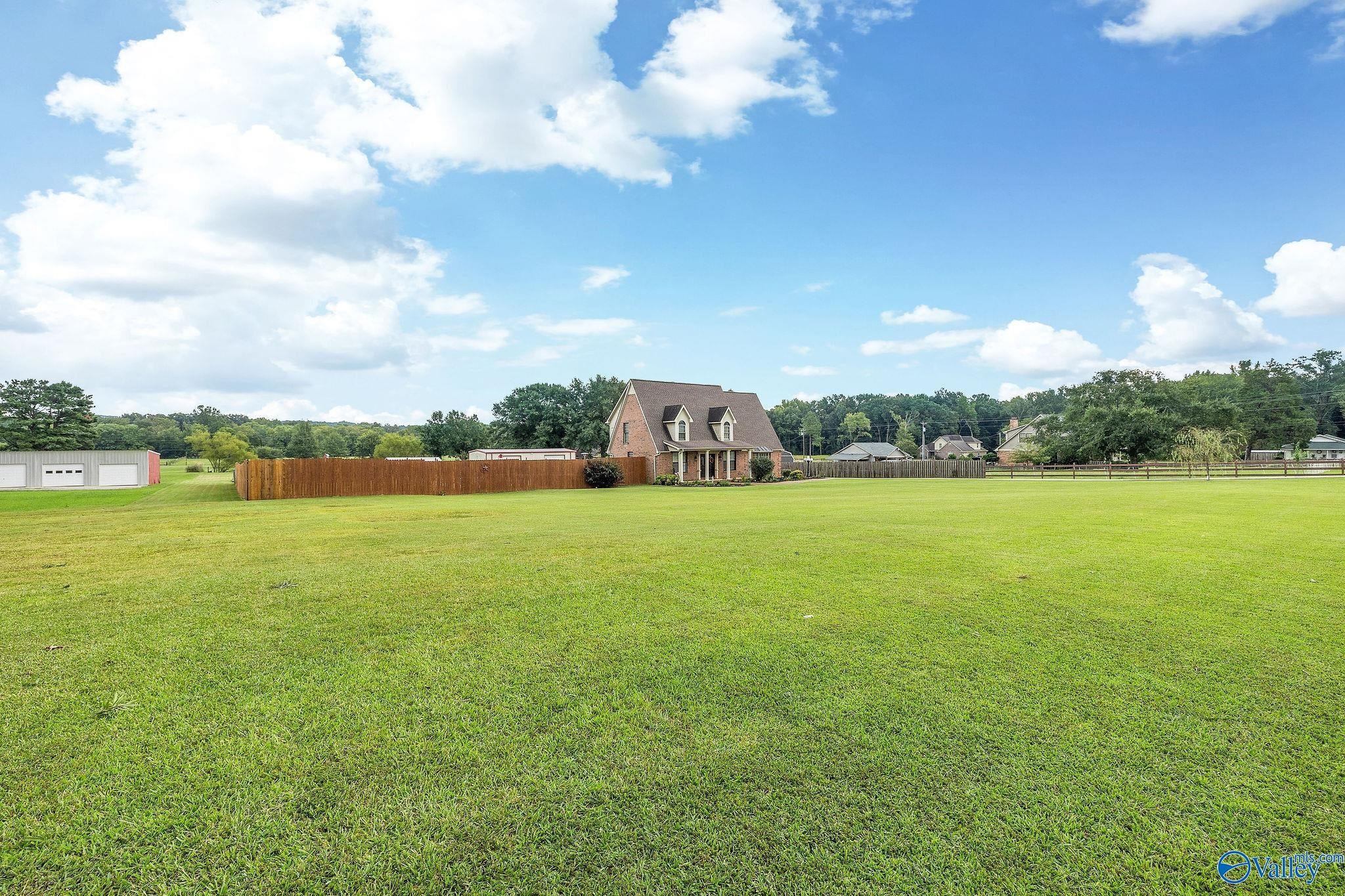 4106 S Chapel Hill Road SW