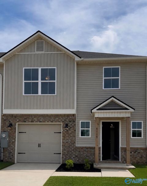 Townhouse For Rent - 4119 Hudson Court<br/> Morgan County, Decatur, AL 35603